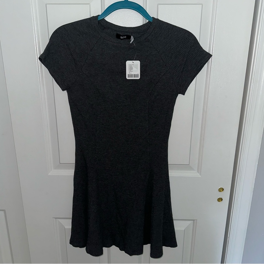 *NWT* BDG Grey Skater Dress SIZE MEDIUM